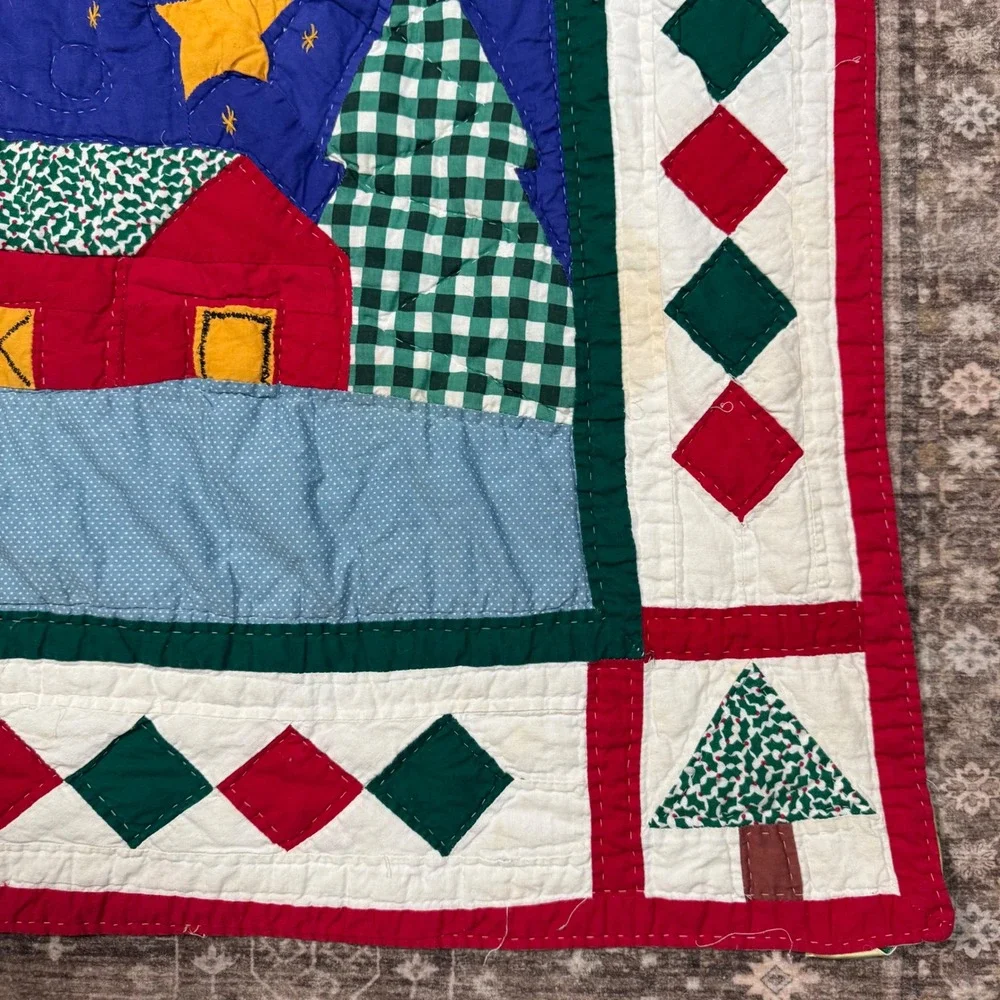 Vintage Arch Quilts Winter Village Hand Quilted Throw Wall Hanging Holiday Decor